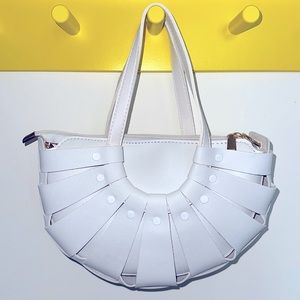 AKIRA- Never Worn- White crossbody purse with adjustable strap and gold accents